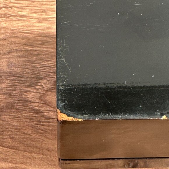 Vintage Chinese Lacquer Box, Men's Jewelry Storage - Picture 10 of 15